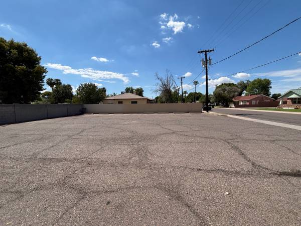 $1.495 / 1600ft2 - ¡ESPACIO COMERCIAL PARA ALQUILER! ¡INCLUYE SERVICIOS! ¡CRÉDITO NEGATIVO ACEPTABLE! (MESA (COUNTRY CLUB Y UNIVERSIDAD))63769524806657122