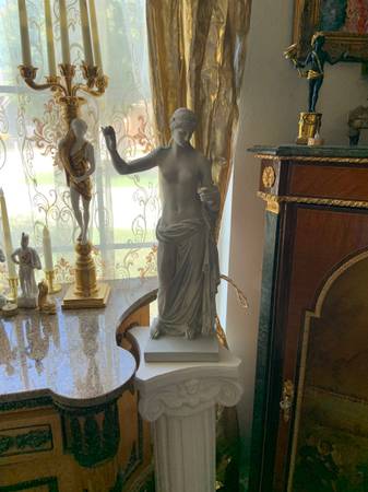 Statue of Greek Goddess 1