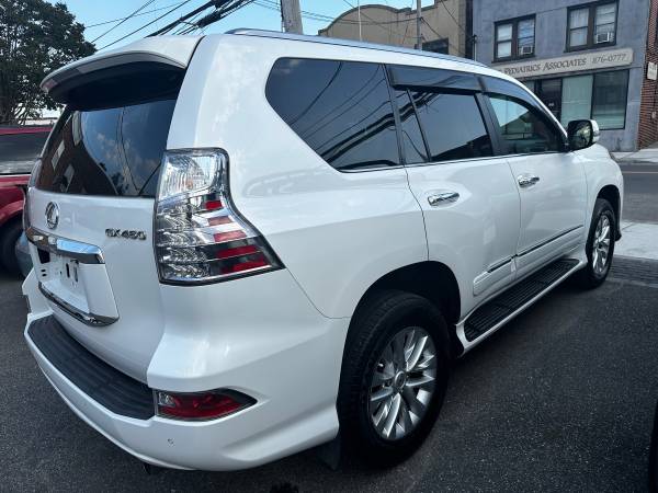 2017 Lexus GX460 - $18,700 (Westbury ny)63614064686465124