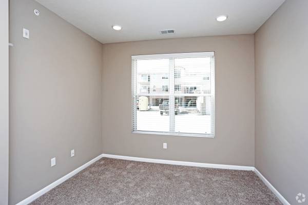 $1,729 / 2br - 1294ft2 - 2 BEDROOM 2 BATH! One month free with move in by 9-30! (The Apartments @ Lux 96)64021008456834122