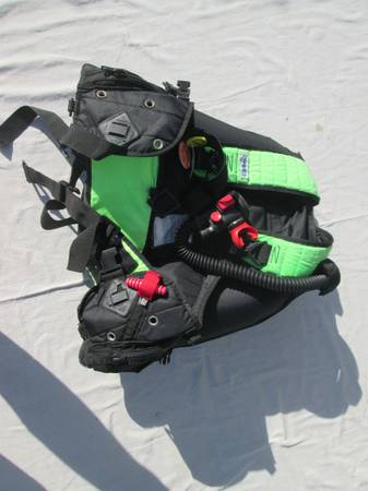 Zeagle Men’s BCD and Air2, Medium, Black/Green 1