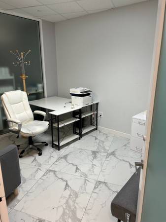 $1,400 / 120ft2 - Espacio de oficina Sheepshead Bay, Brooklyn (BK), NY - conveniente/asequible (Sheepshead Bay, Brooklyn, NY)63854289586563120