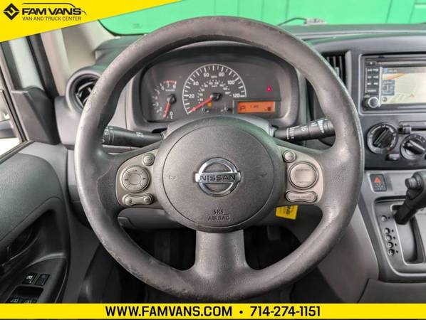 2014 Nissan NV200 SV Van - Photo 11