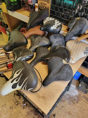 Bicycle seats,posts,racks & handle bars - $5 (Sublimity)63435591839105121