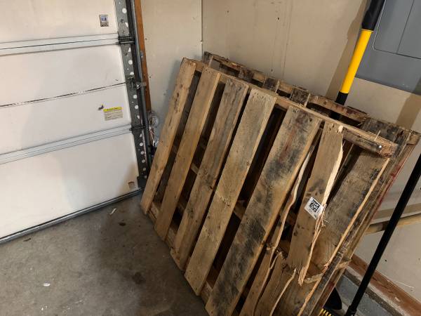 Two pallets 1