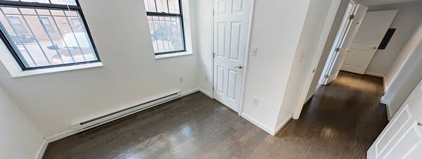 $2,300 Queensberry St. Modern Studio – $2,300 – Avail. 10/15/25 (Boston)63996834325379121