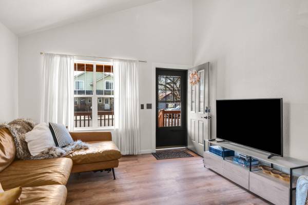 $470,000 / 1976ft2 - 🌟 Your home search just got exciting! (Missoula)63657010321793122