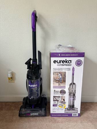 Eureka Airspeed Multi-Floor Upright Vacuum Like new Open box 1