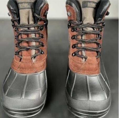 Totes Mammoth winter and rain boots, size 9 - $3563471474166531122