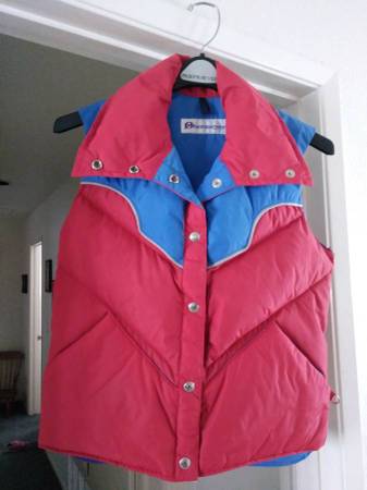 Puffy Vest, Down, ladies medium, like new 1