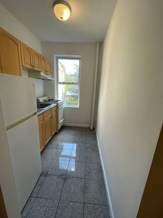 $2,340 / 1br - Cute Allston 1 Bed For $2,340 AVAIL NOW (Allston)63863134461953120