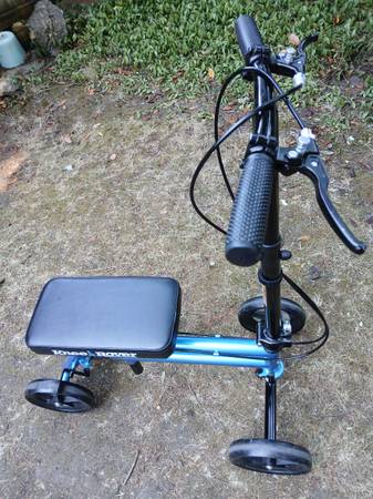 KneeRover Mobility Scooter.   Blue 1