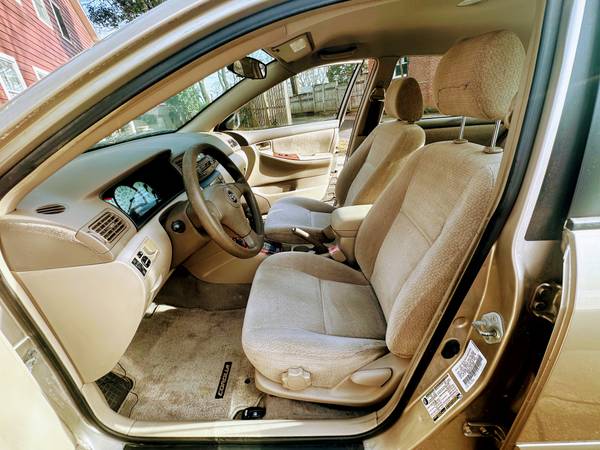 2004 Toyota Corolla LE - $4,195 (Falls Church)63616460413185122