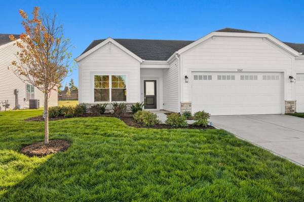 1/2 duplex 2 BDR 2 Baths ready for occupance 1