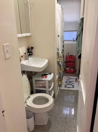 $2,400 / 2br - 850ft2 - AVAILABLE 11/1 Cleveland Circle, Easy T Access (Brighton)63996407341955124