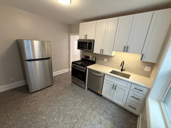 $1,895 / 2br - 6418 #3A– Brand-New 2BR w/ D/W & In-Unit Laundry Complete Gut Remodel (west ridge)64041646517378120