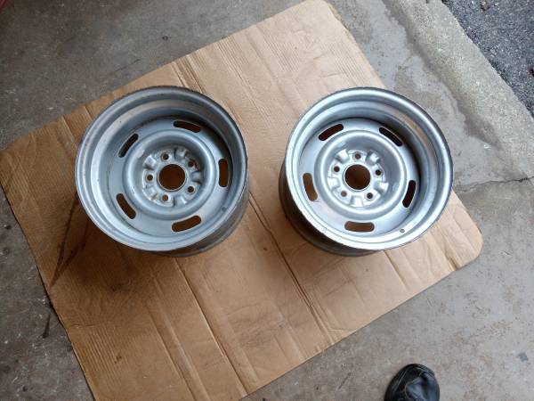 CHEVY CORVETTE RALLY WHEELS 1