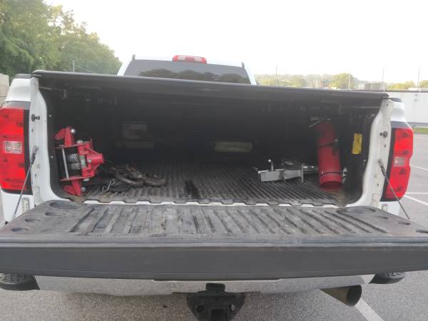 2016 Chevrolet Silverado 2500HD 4WD Crew Cab LT 8FT EXTENDED - $27,000 (White Plains)63654714086785124