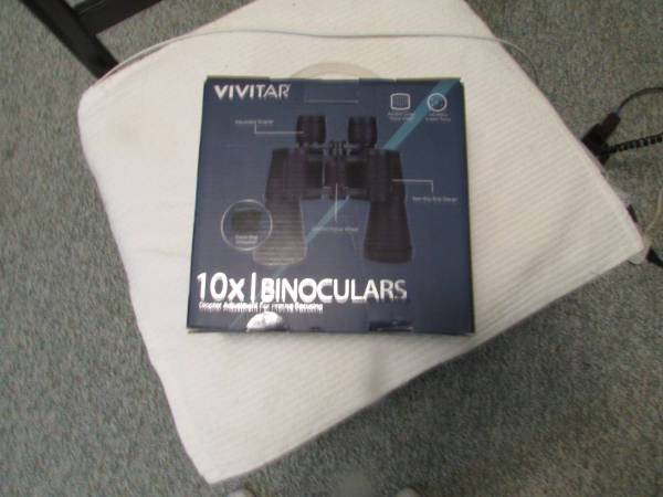 New Vivitar 10 x 50 binoculars 1