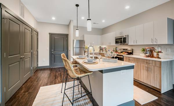 $1,850 / 2br - 1250ft2 - BRAND NEW Friendly Gardens Apartments – 2 Bedrooms as low as $1696.00 (Greensboro)64027274934274121