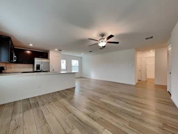 $1,100 / 2hab - 1040ft2 - ¡Ven a casa al confort! 2 habitaciones disponibles en alquiler, ¡mudate hoy mismo!! (Dallas)63867602328193122