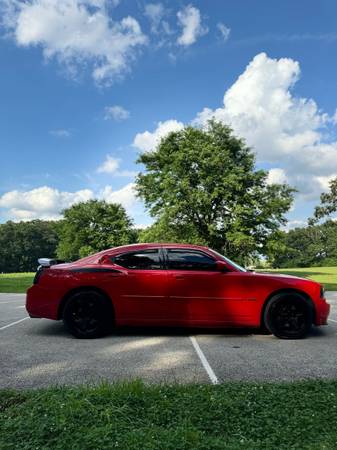 2006 Dodge Charger R/T Daytona Torred Edition - $8,500 (Hickory Hills)63616772779267124