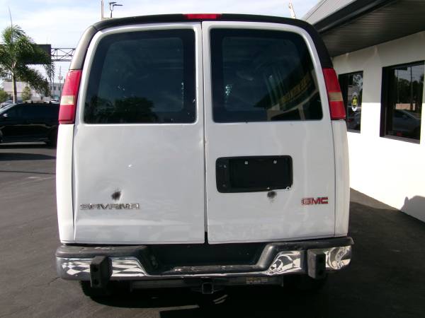 2015 GMC Savana 2500 - Photo 6
