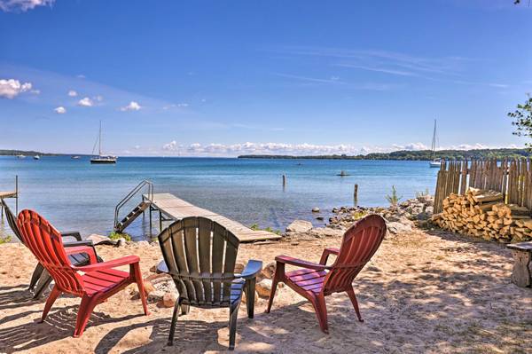 $850 / 1br - RENT A COTTAGE BY THE WATER- CUMBERLAND (SUTTONS BAY)64037895447554121