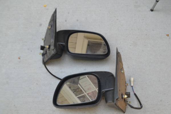 2001 Super duty OEM Mirrors!! (Will fit 1999 to 2007) 1
