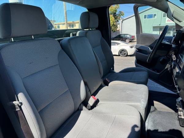 2017 Chevrolet 3500 Nitehawk Osprey - Photo 15
