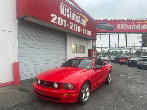 2006 Ford Mustang GT Deluxe Convertible - $8,150 (Jersey City NJ)63614720087937121