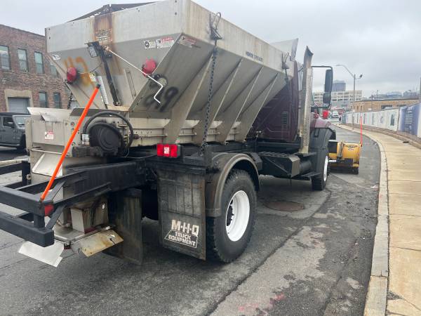 2009 International 7400 AWD Snow Fighter With Sander - $22,000 (Somerville)63470622188675124