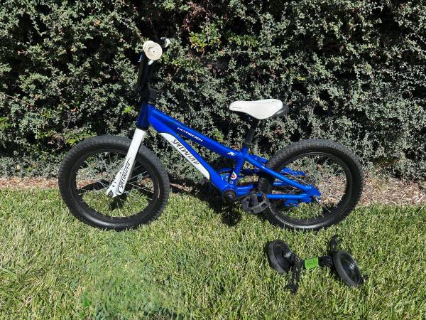 16” Specialized HotRock 1