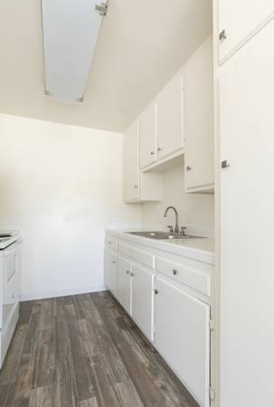 $1,825 / 2br - ¡$1000 DE DESCUENTO, CASA ABIERTA! ¡Greentree Apts! Hermoso departamento 2x1, ¡A/A! (El Cajon)63701665585539122
