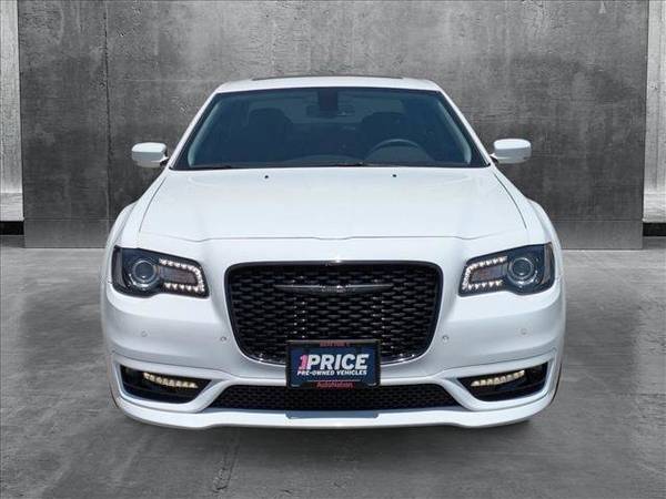 2023 Chrysler 300 Touring L Sedán - $29,991 (Llame al *(281) 801-8046* para Confirmar Disponibilidad al Instante)63622336762115121