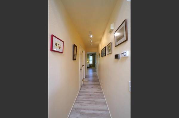 $1,861 / 2br - 1349ft2 - A lovely custom designed home with everything you need on one level. (Pullman)63689257253507123