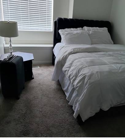 $700 / 1br - Room for rent (Sandy)63674345786881120