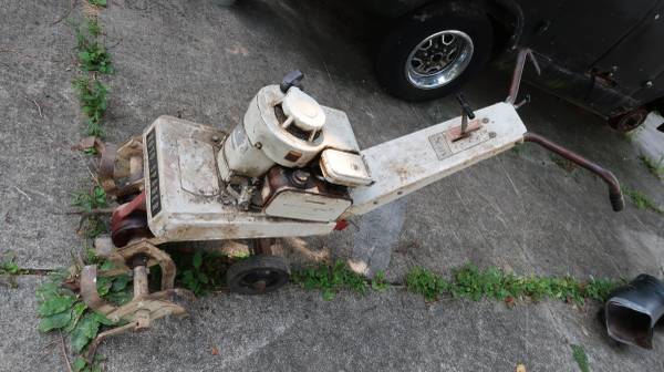 SEARS FRONT DRIVE TILLER VINTAGE (BEEN SETTING) 1
