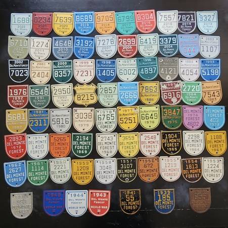 Del Monte Forest and Pebble Beach Gate Badge Plaque Emblems 1