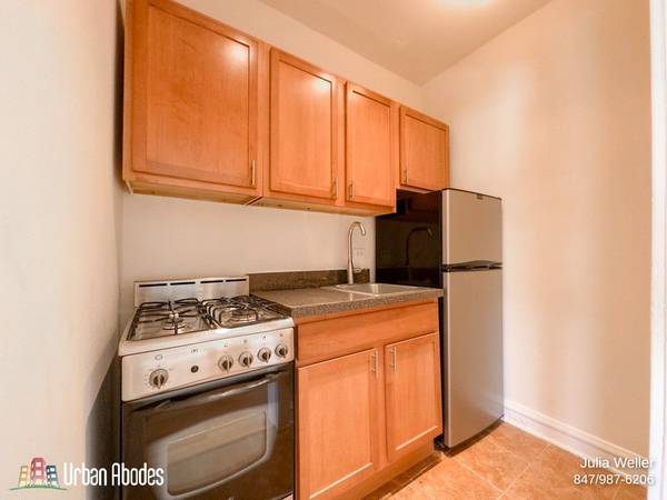 $1,325 / 400ft2 - $300 OFF FIRST MONTH'S RENT! Illustrious Studio, 1 Bath in Ravenswood (Ravenswood)64041641941889122