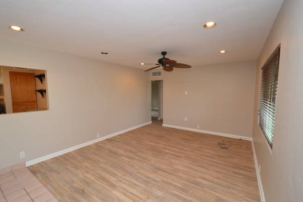 $1,600 / 3br - 1053ft2 - You're going to LOVE it here! ❤️ (5732 E Hawthorne Street)63674756377091123