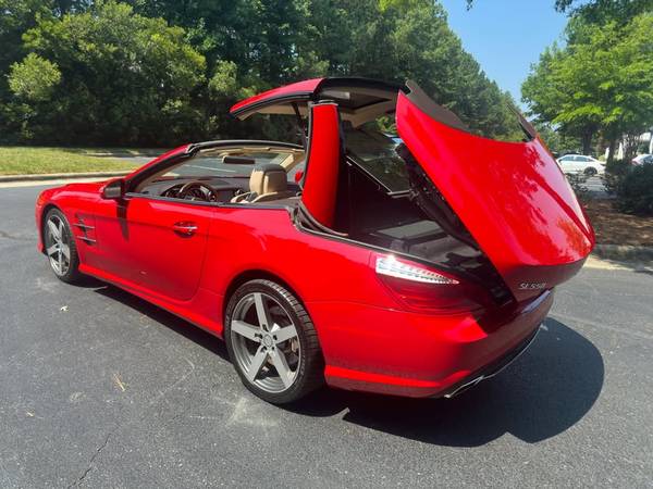 2013 Mercedes SL550 - $20,900 (Morrisville)63470076564739123