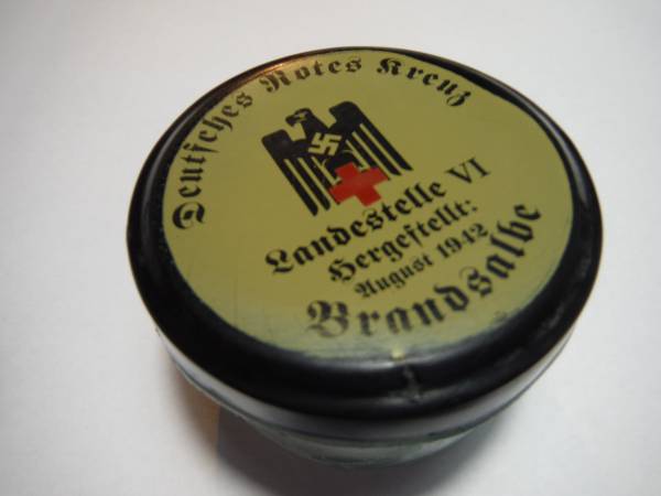 WW2 1940's German Red Cross Salve Jar 1