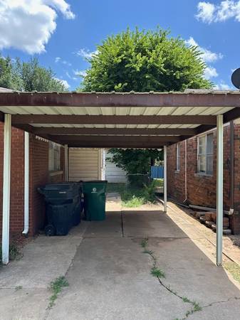 $1,050 / 2 hab - 770 pies² - 4228 NW 15th Street (NW OKC)63670520112129122