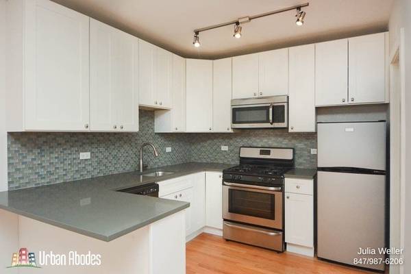$1,495 / 400ft2 - $300 OFF FIRST MONTH'S RENT! Noble Studio, 1 Bath in Logan Square (Logan Square)64041475540866123