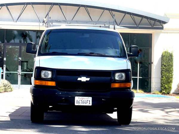 2013 Chevrolet Express 2500 - Photo 3