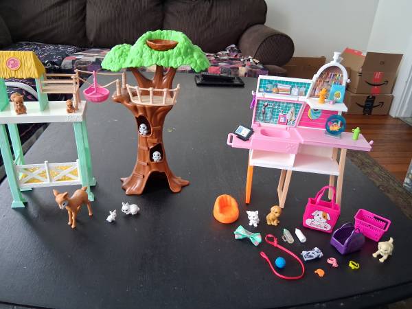 Barbie animal rescue and Barbie Pet Boutique sold together 1