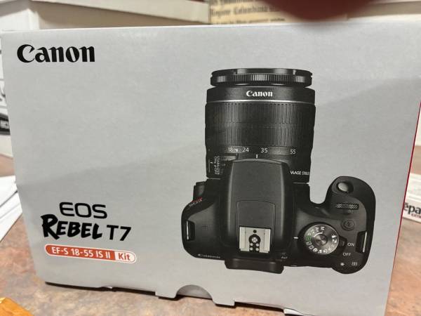 New in box Cannon rebel 17 camera - $325 (alameda)63471033439745121
