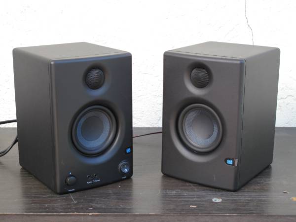 PreSonus Eris E3.5 Powered Near Field Studio Monitor Speakers 1