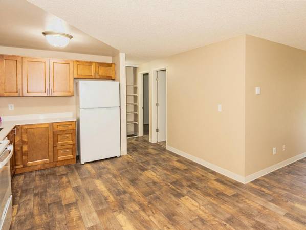 $1,345 / 1hab - MUDARSE AHORA - AHORRA $500 en alquiler | Almacenamiento disponible + Planta abierta (Tigard)63841708599553122